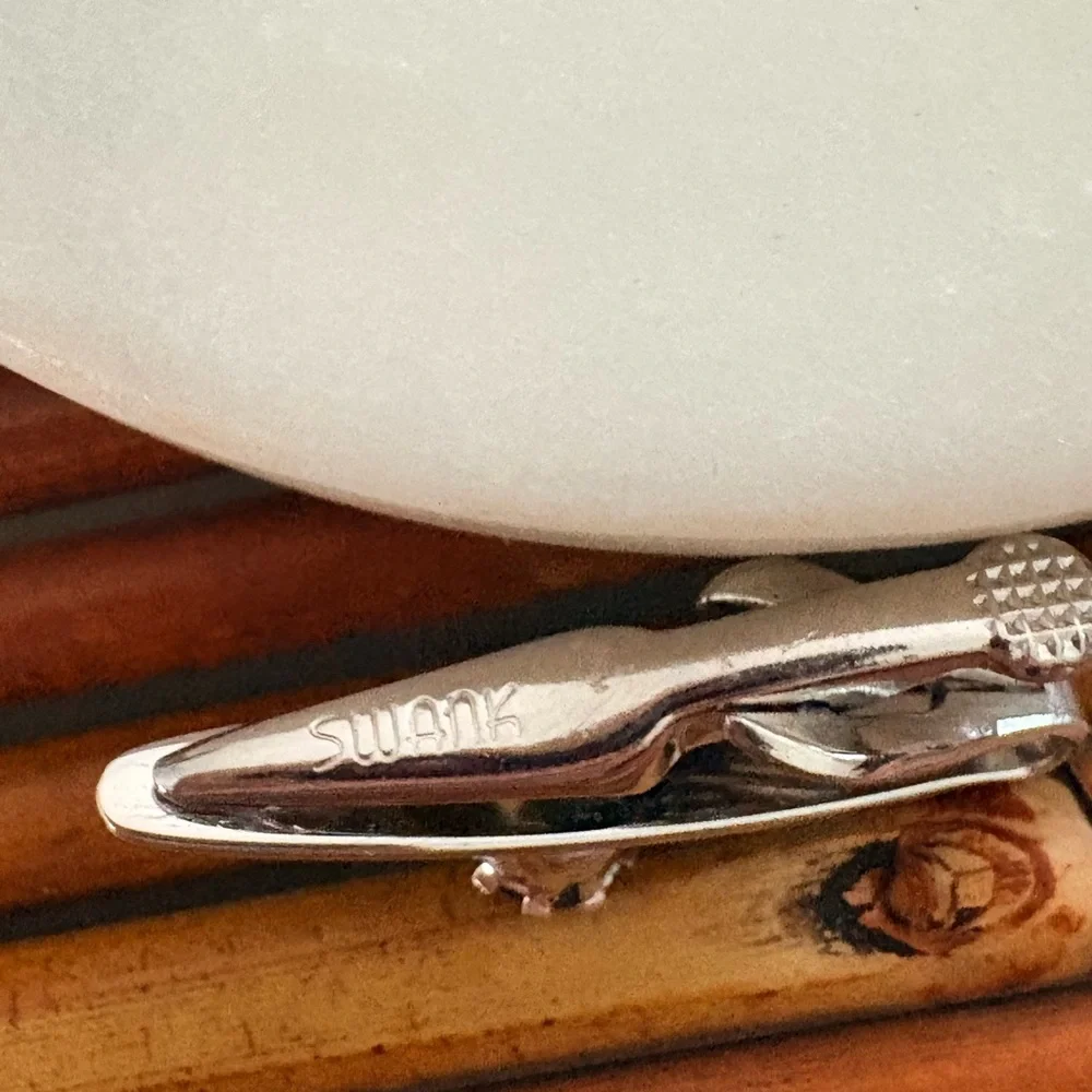SWANK Silver Tie Clip with Blue Stone